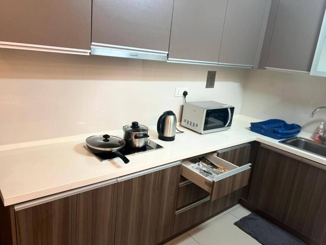 Regalia Modern Studio Kuala Lumpur Eksteriør billede